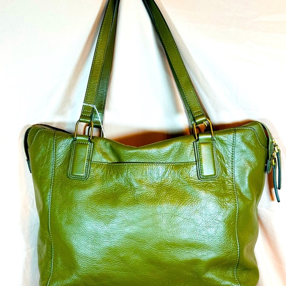Fossil Green Moss Jacqueline Tote - Picture 2 of 5